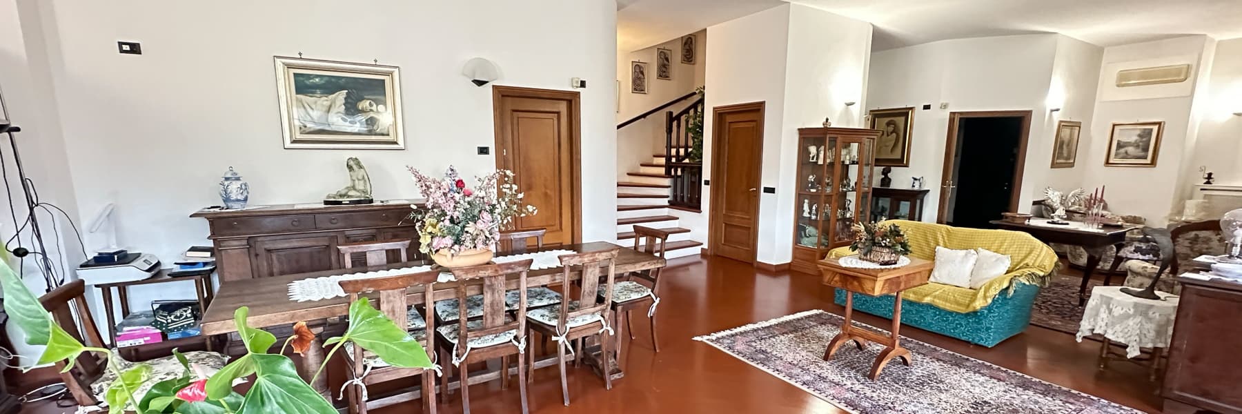 Charming Villa in Borghetto Santo Spirito, Liguria