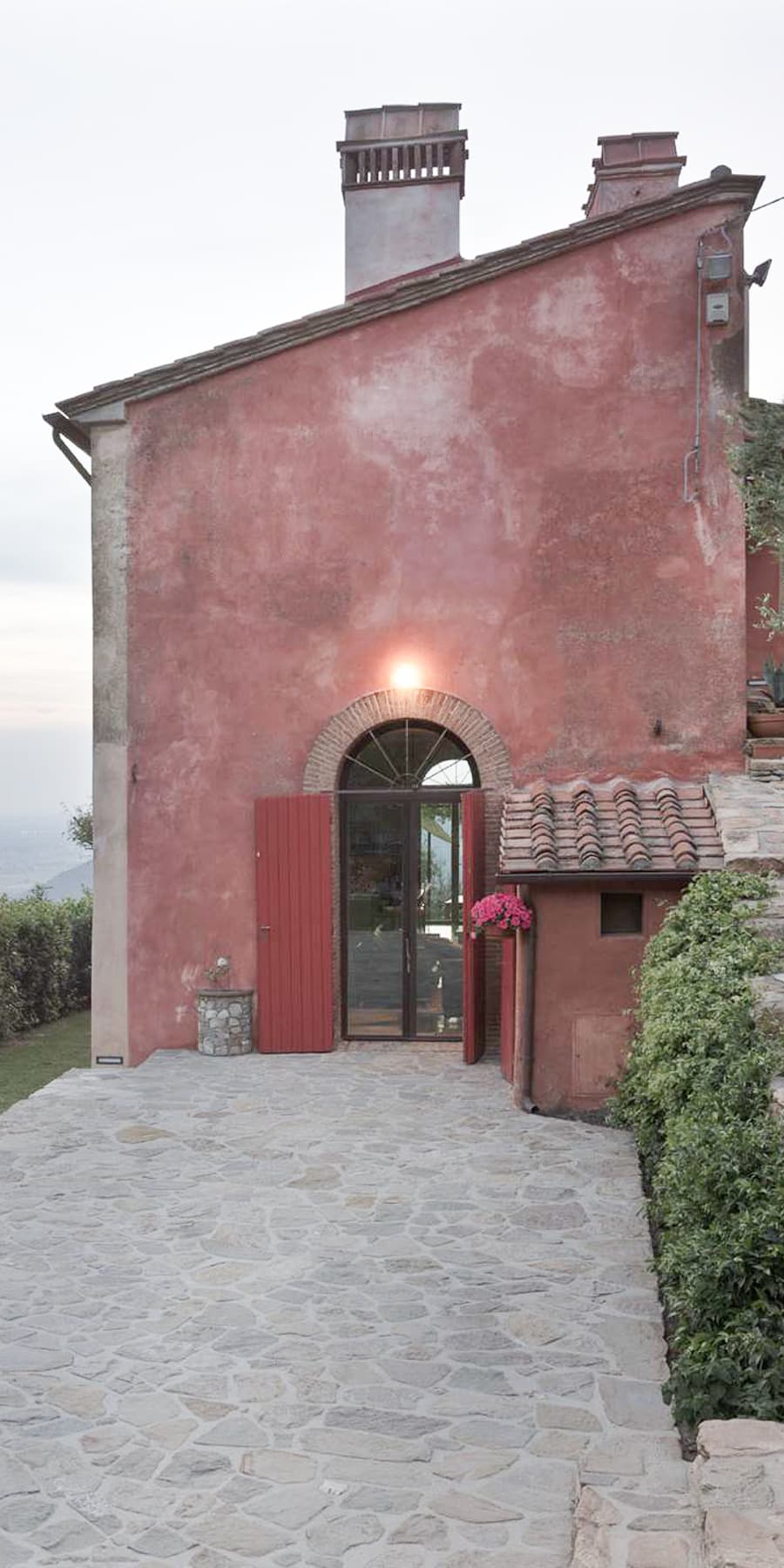Casale in Toscana con Vista su Pisa e il Mare