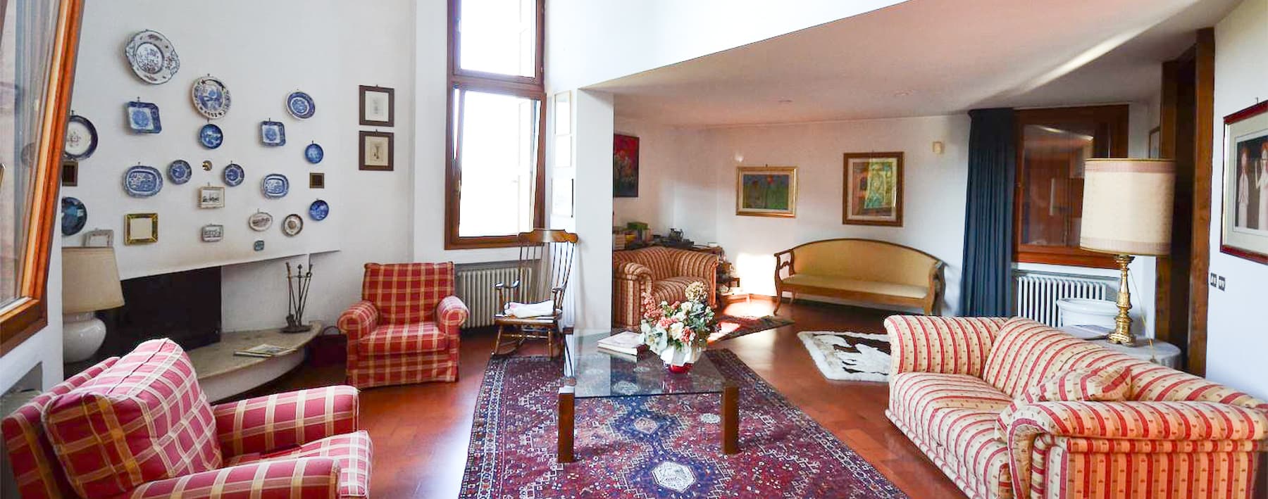 Elegant Villa in Siena, Tuscany - 5 Beds, 4 Baths