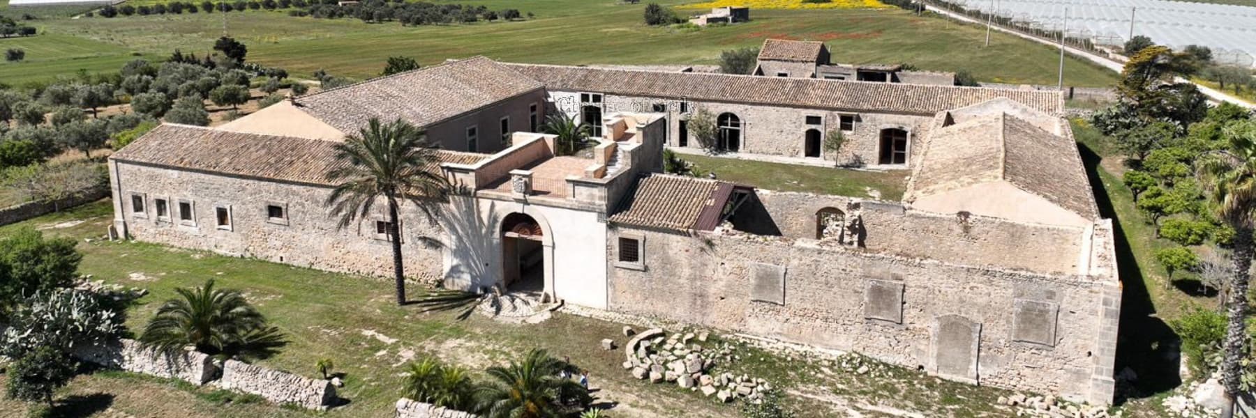 Charming Masseria in Scenic Sicily, Trabia Location