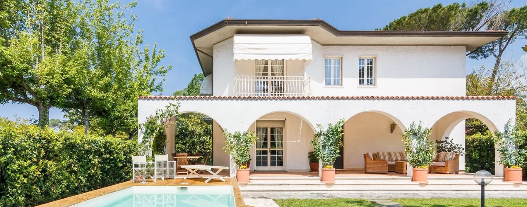 Villa esclusiva a Forte dei Marmi, nel cuore della Toscana