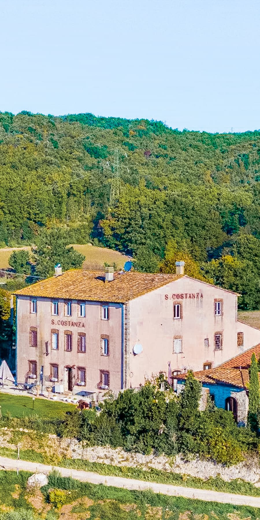 Casale in Toscana, vicino Massa Marittima, 700 mq ristrutturato