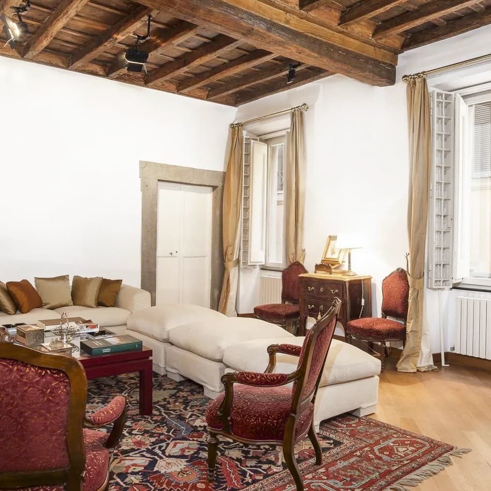 Appartamento di Prestigio nel Centro di Roma