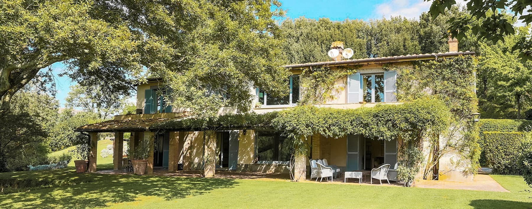 Villa a Campagnano di Roma, fascino e tranquillità