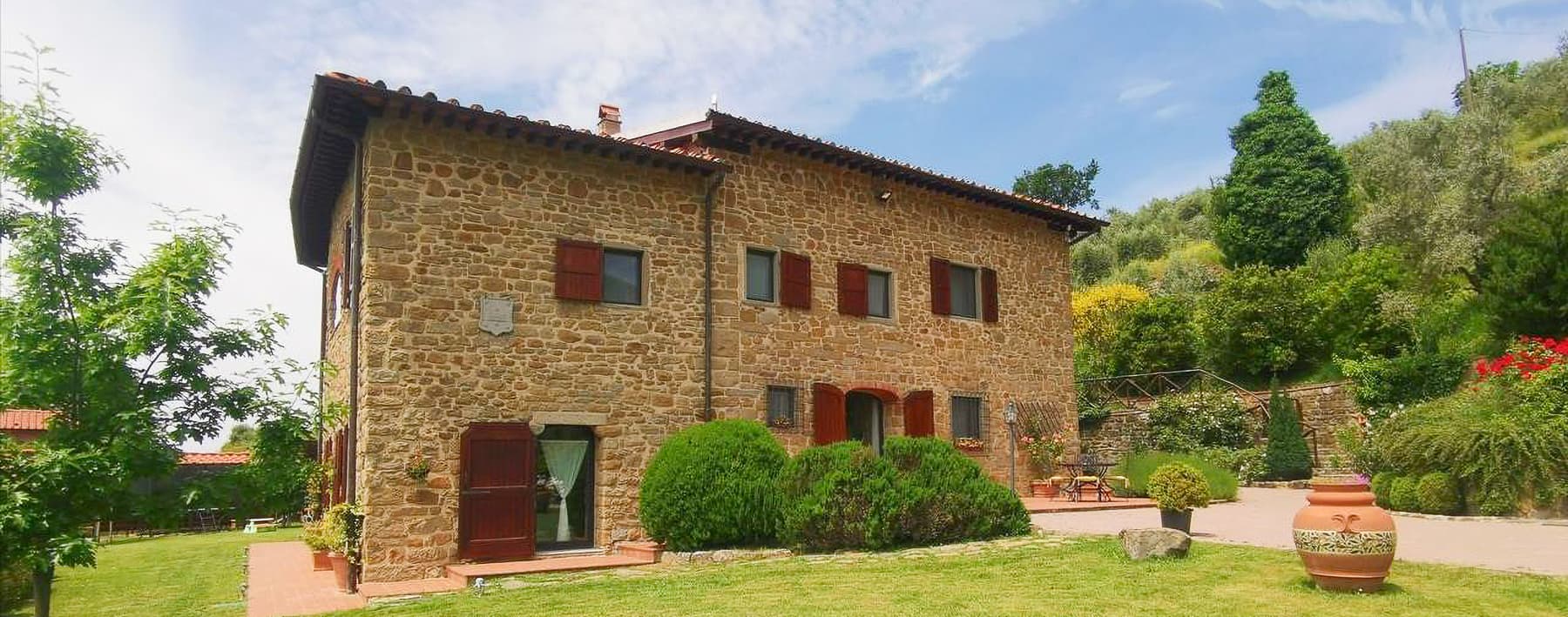 Colonica ristrutturata a Reggello, Toscana