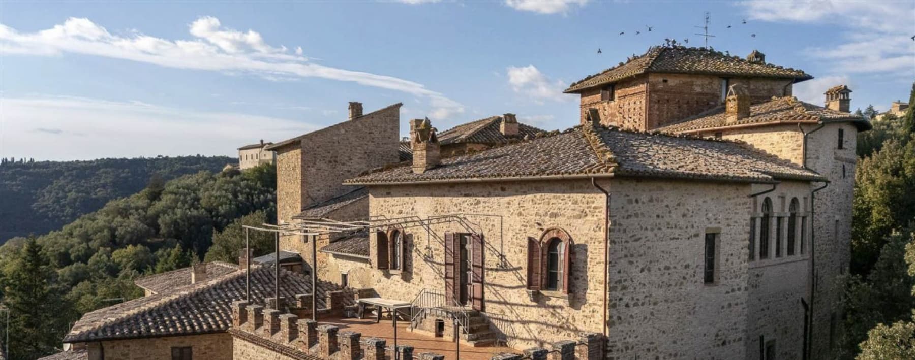 Casale storico nel verde dell'Umbria, Marsciano