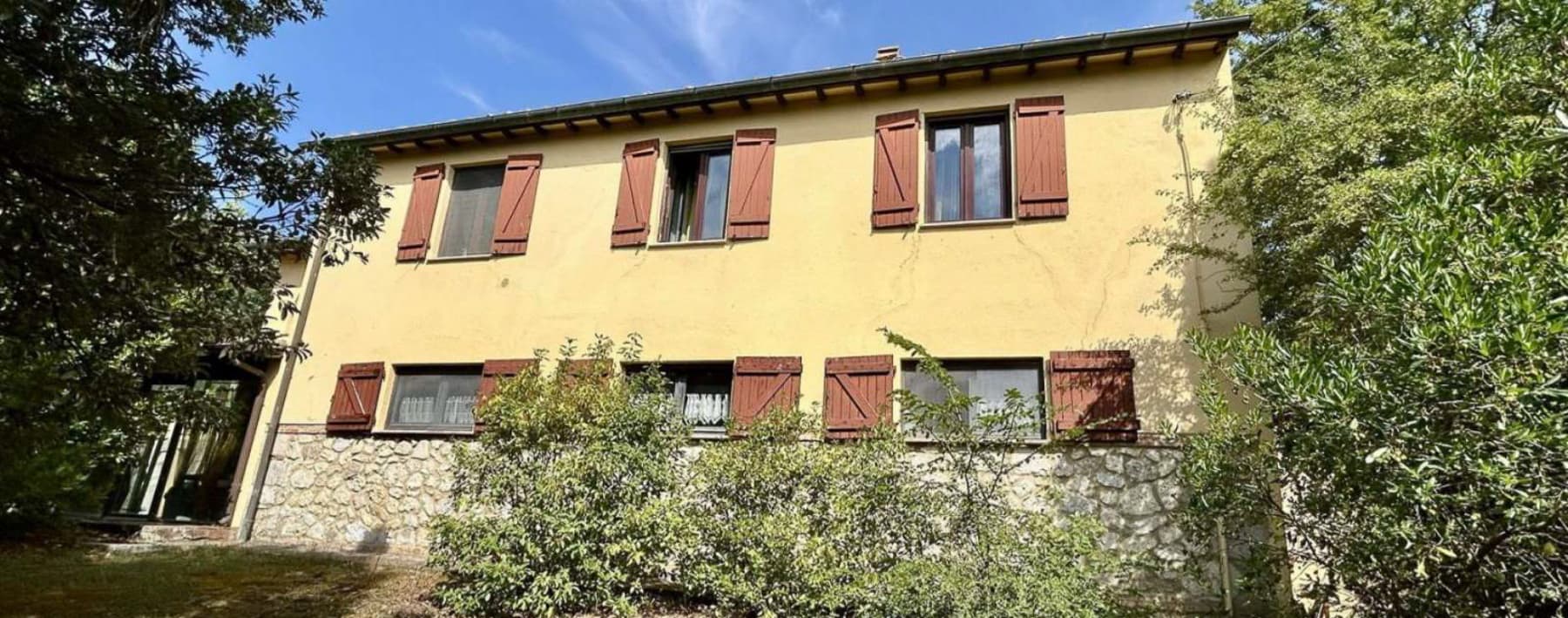 Casale autentico nella suggestiva Toscana, a Sarteano
