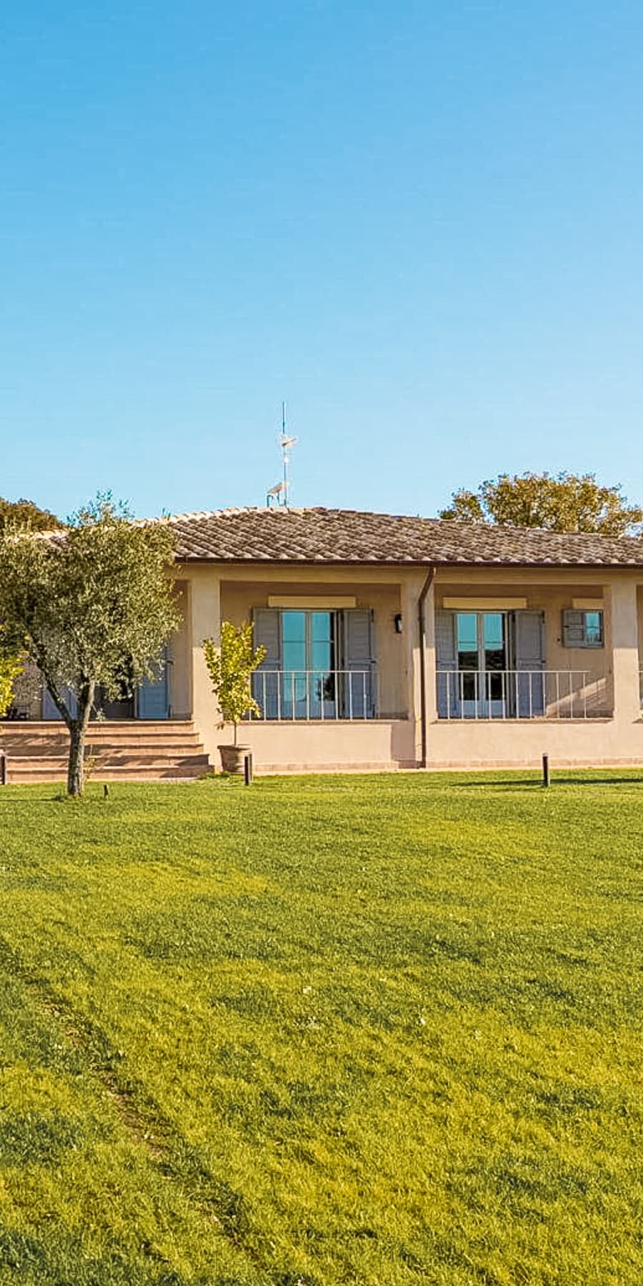 Casale di Lusso in Toscana: Eleganza e Natura a Manciano