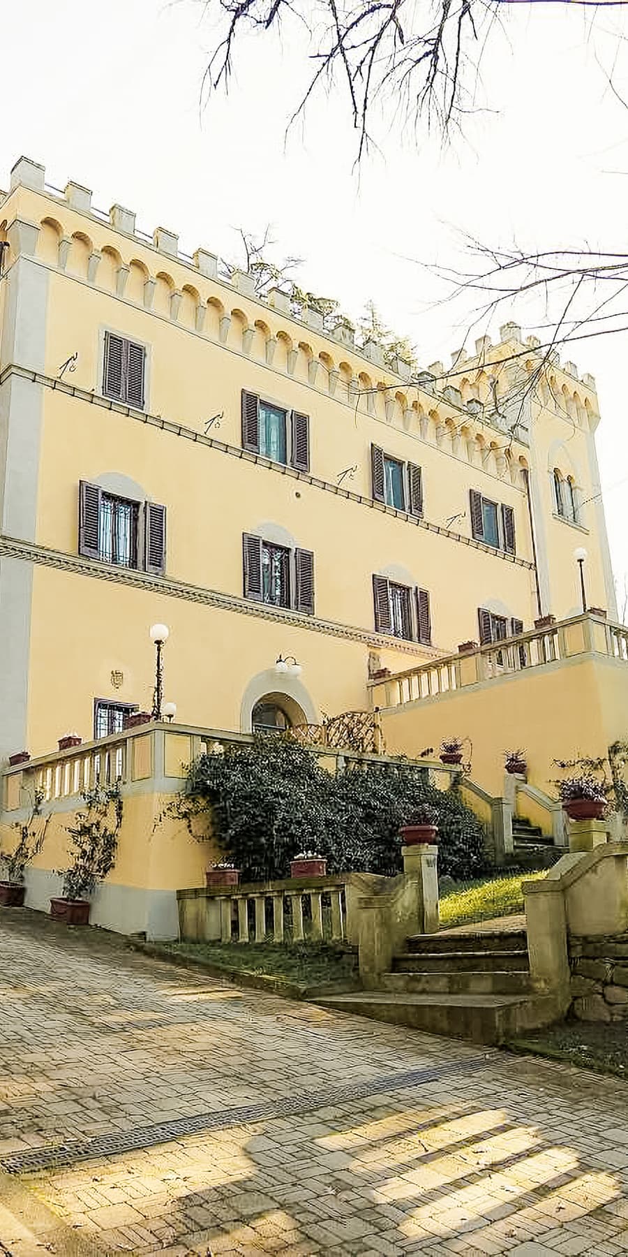 Villa medievale a Impruneta con piscina e giardino