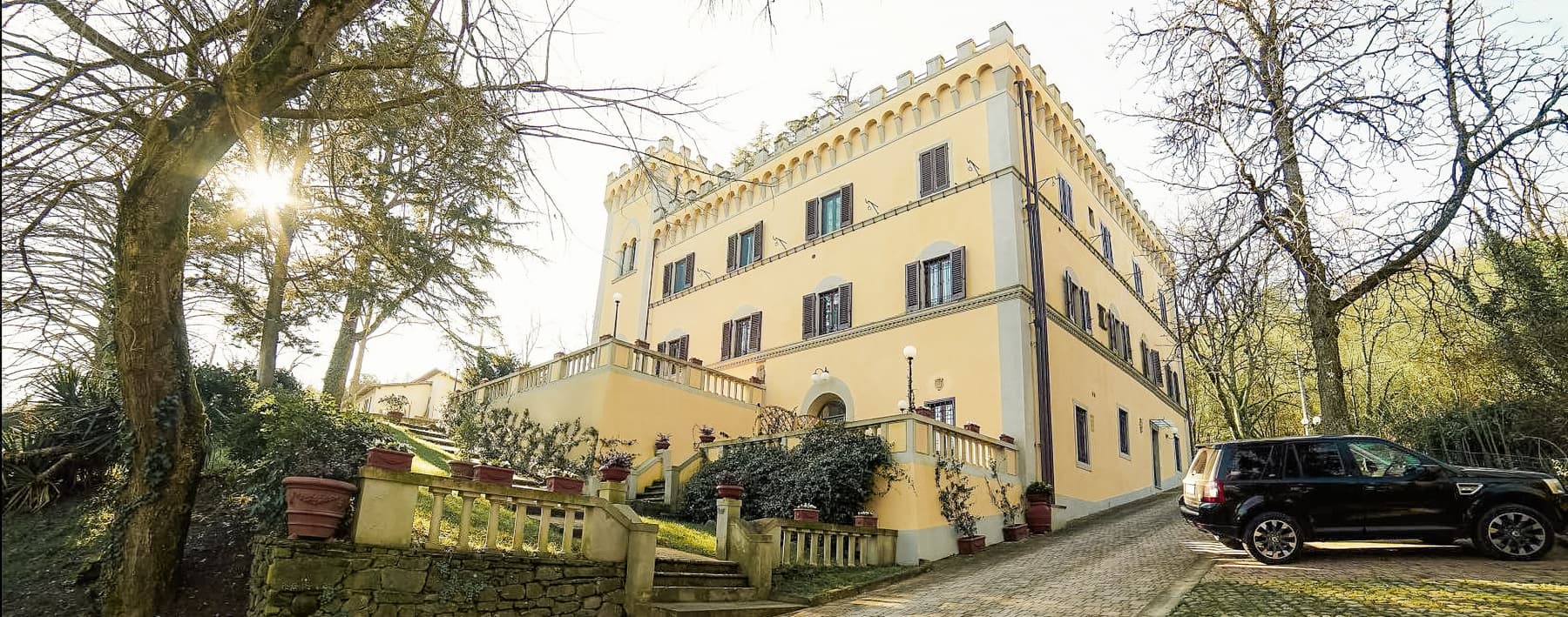 Villa medievale a Impruneta con piscina e giardino