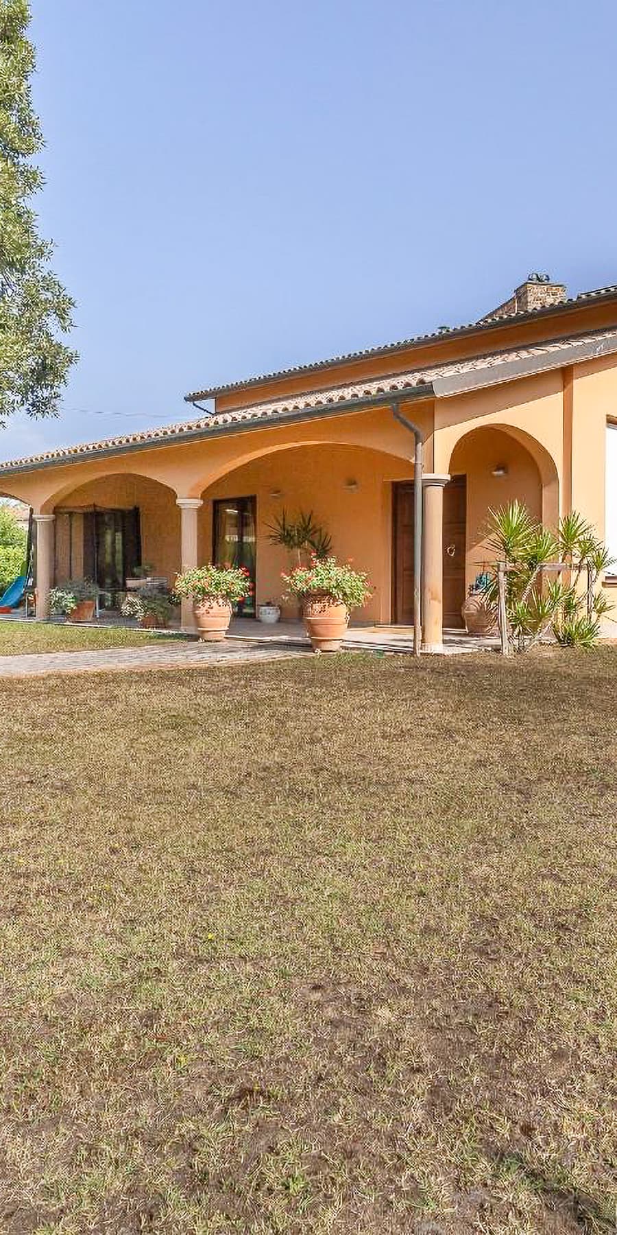 Villa esclusiva con ampio giardino a San Miniato, Toscana