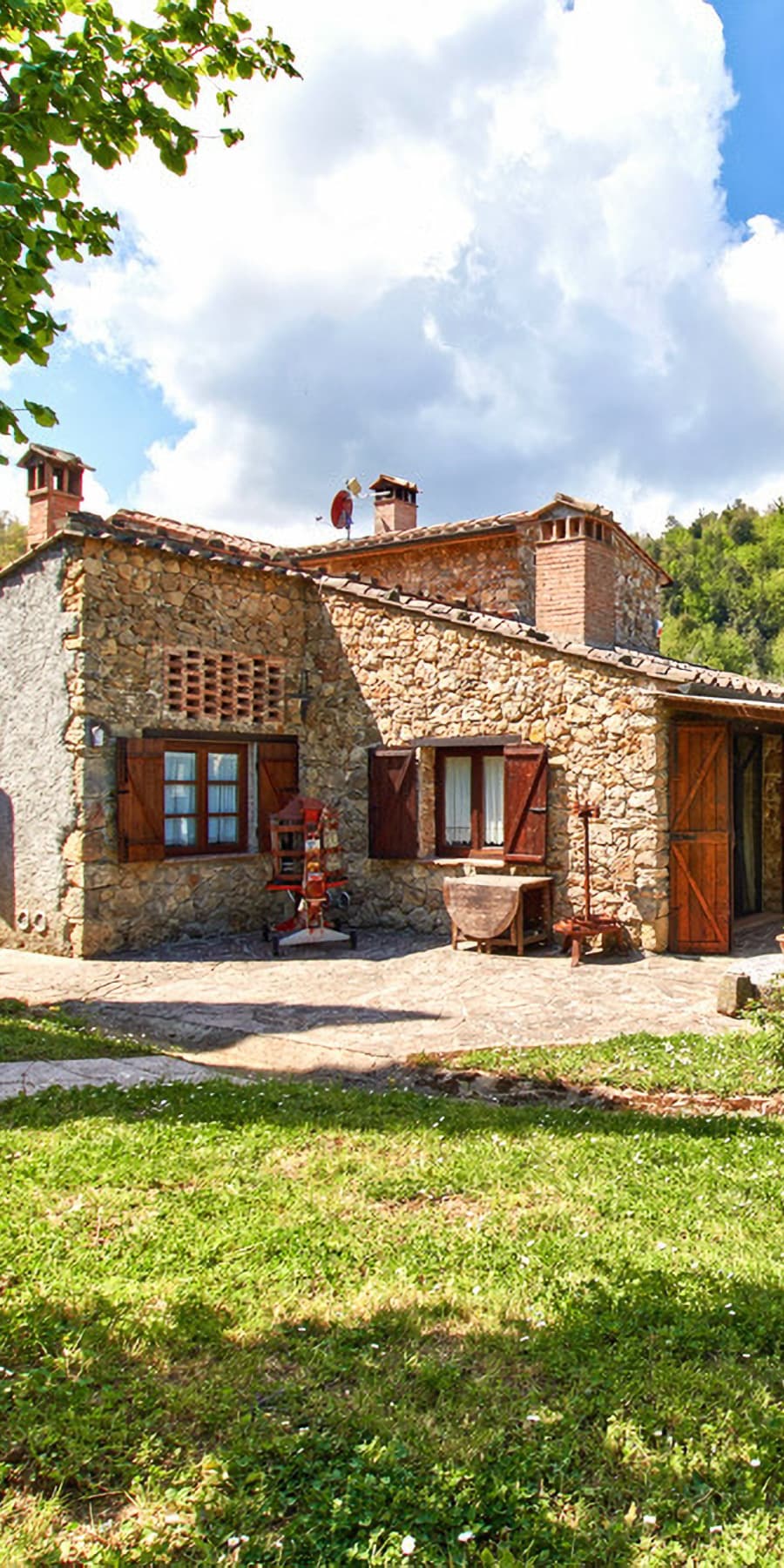 Detached House in Chianni, Tuscany