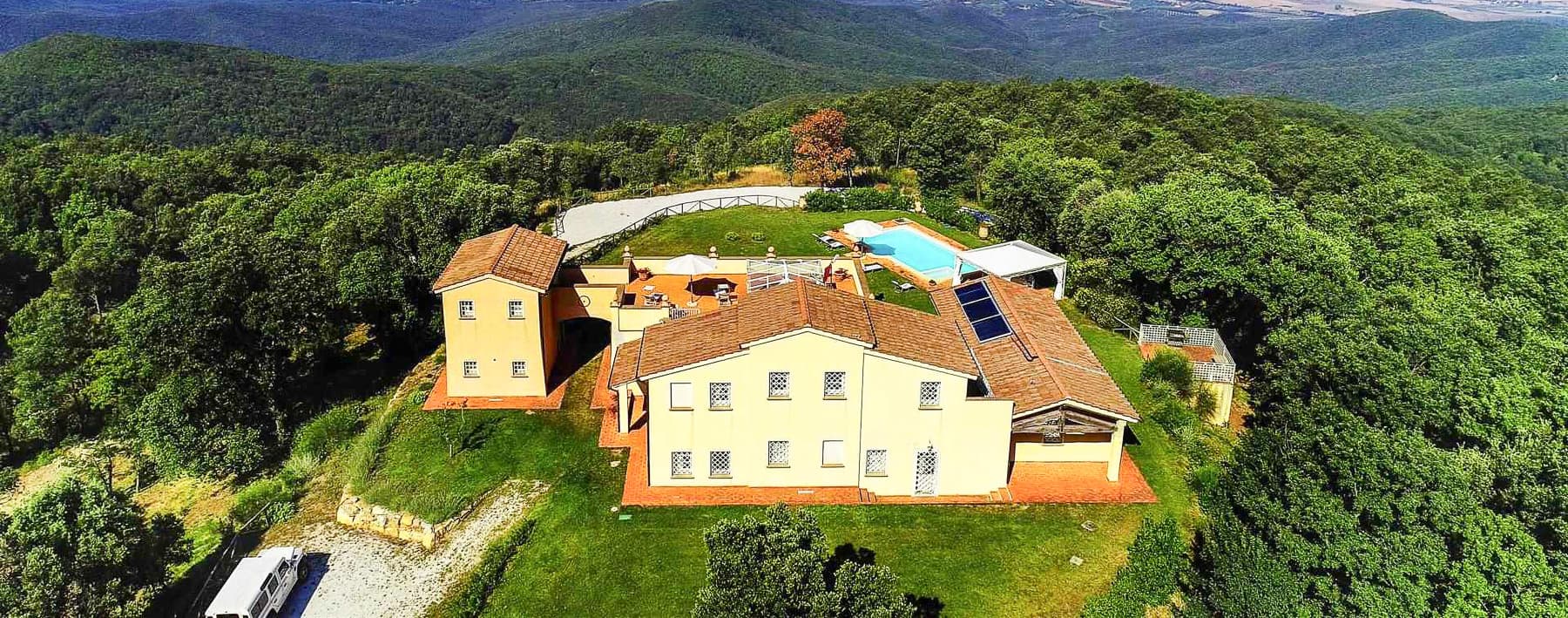 Villa con vista mare a Montecatini Val di Cecina, Toscana