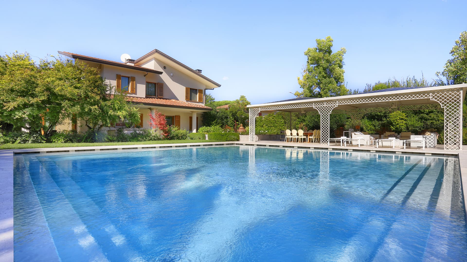 Charming Villa in Pisa, Tuscany