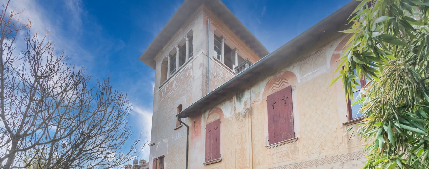 Sprawling Estate in Mornago, Lombardy