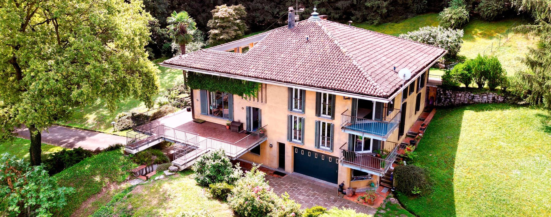 Villa esclusiva sul Lago di Varese con vista Alpi
