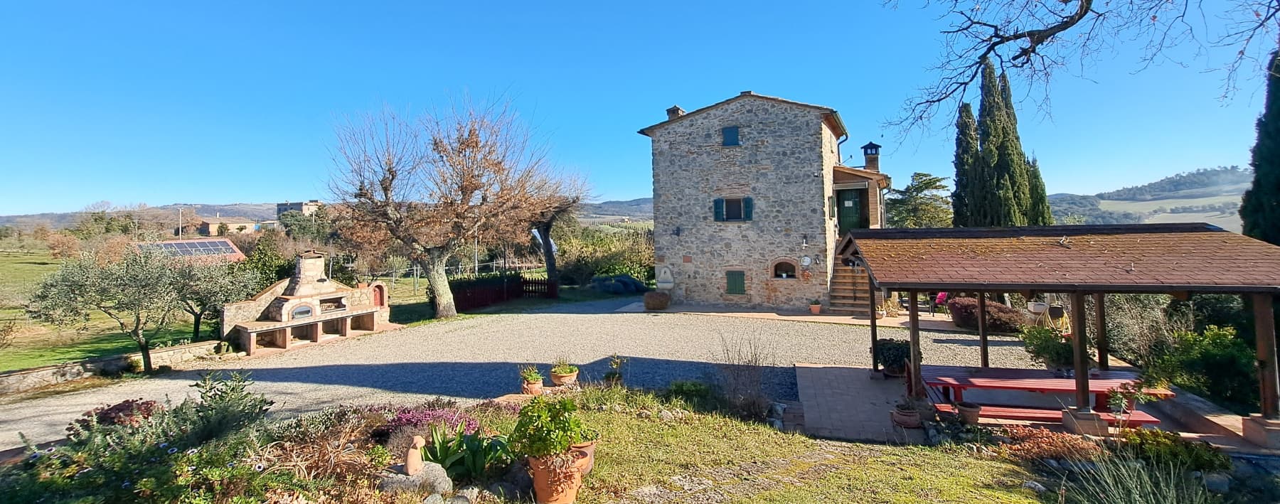 Agriturismo panoramico a Volterra, Toscana