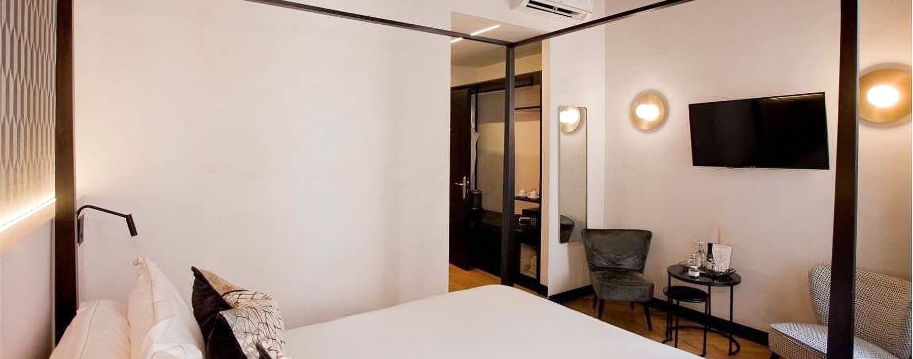 Elegant Apartment in Rome's Historic Heart, Lazio