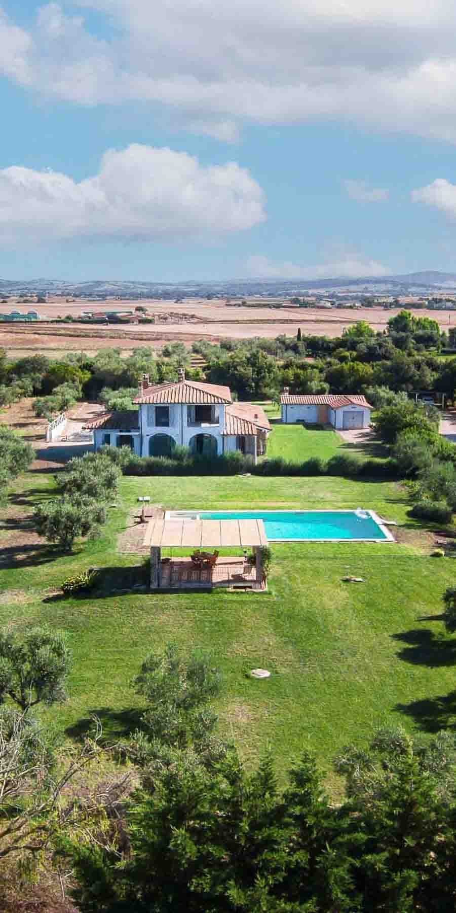 Villa con Piscina a Capalbio, Toscana