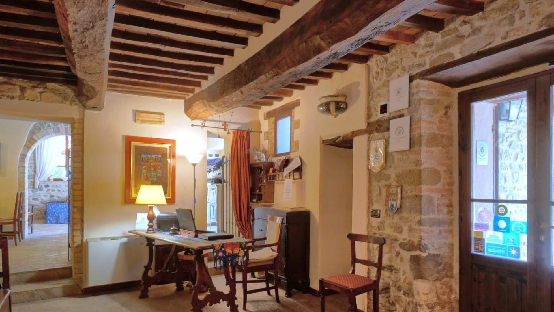 Interiors (16)