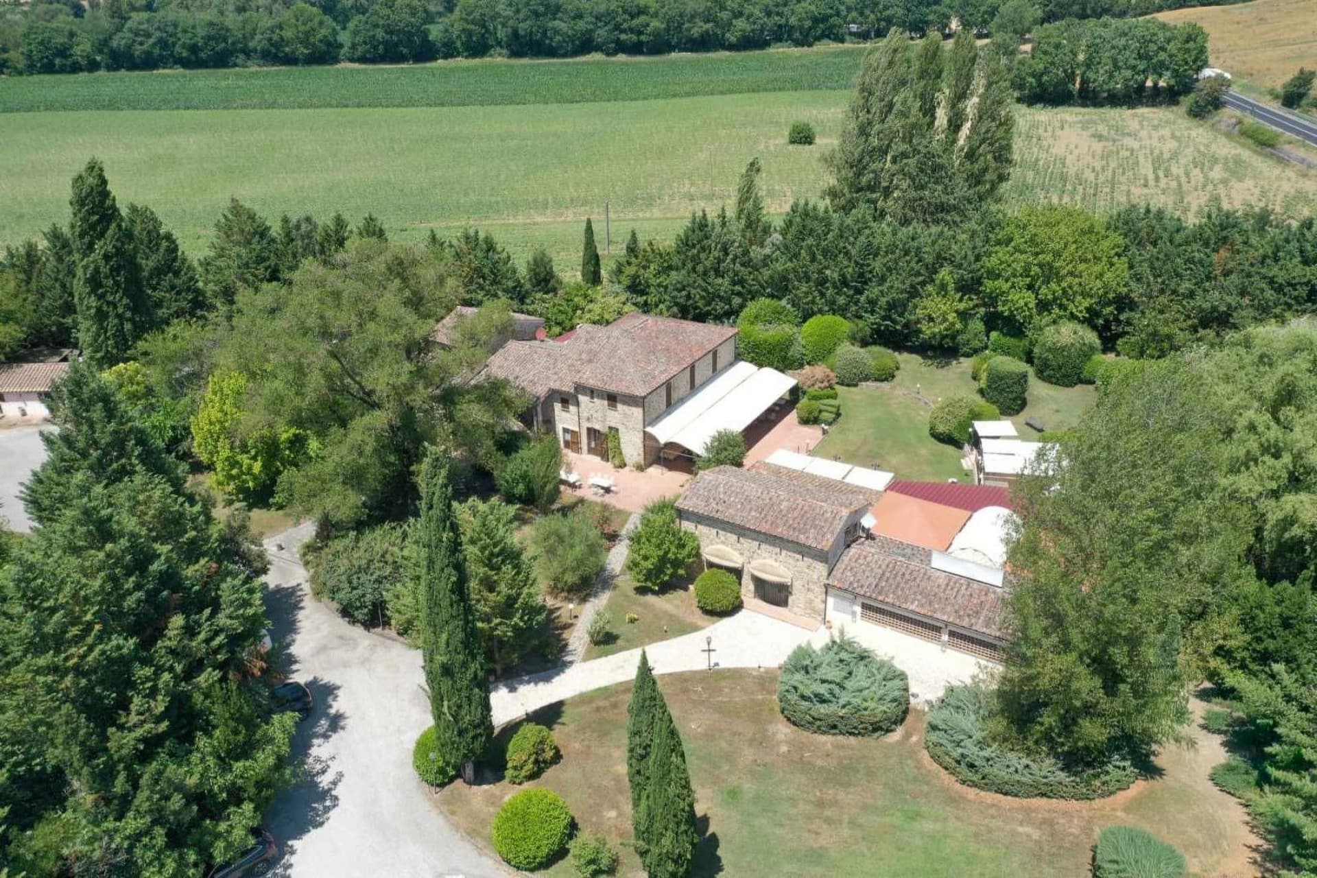 Charming Hotel in Scenic Umbria, Perugia