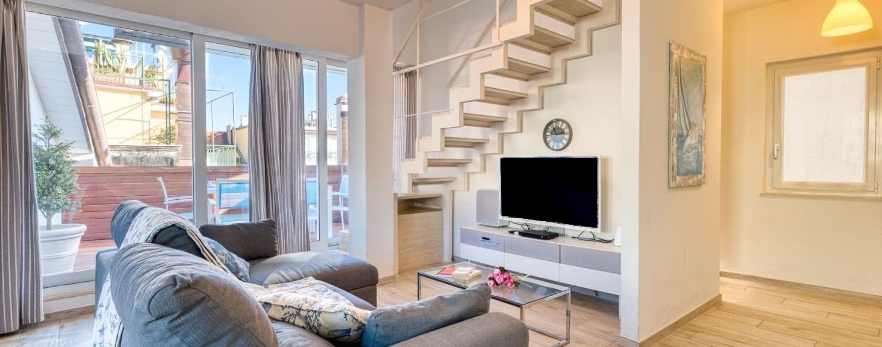 Appartamento esclusivo a Cairo Montenotte, 95 mq di charme