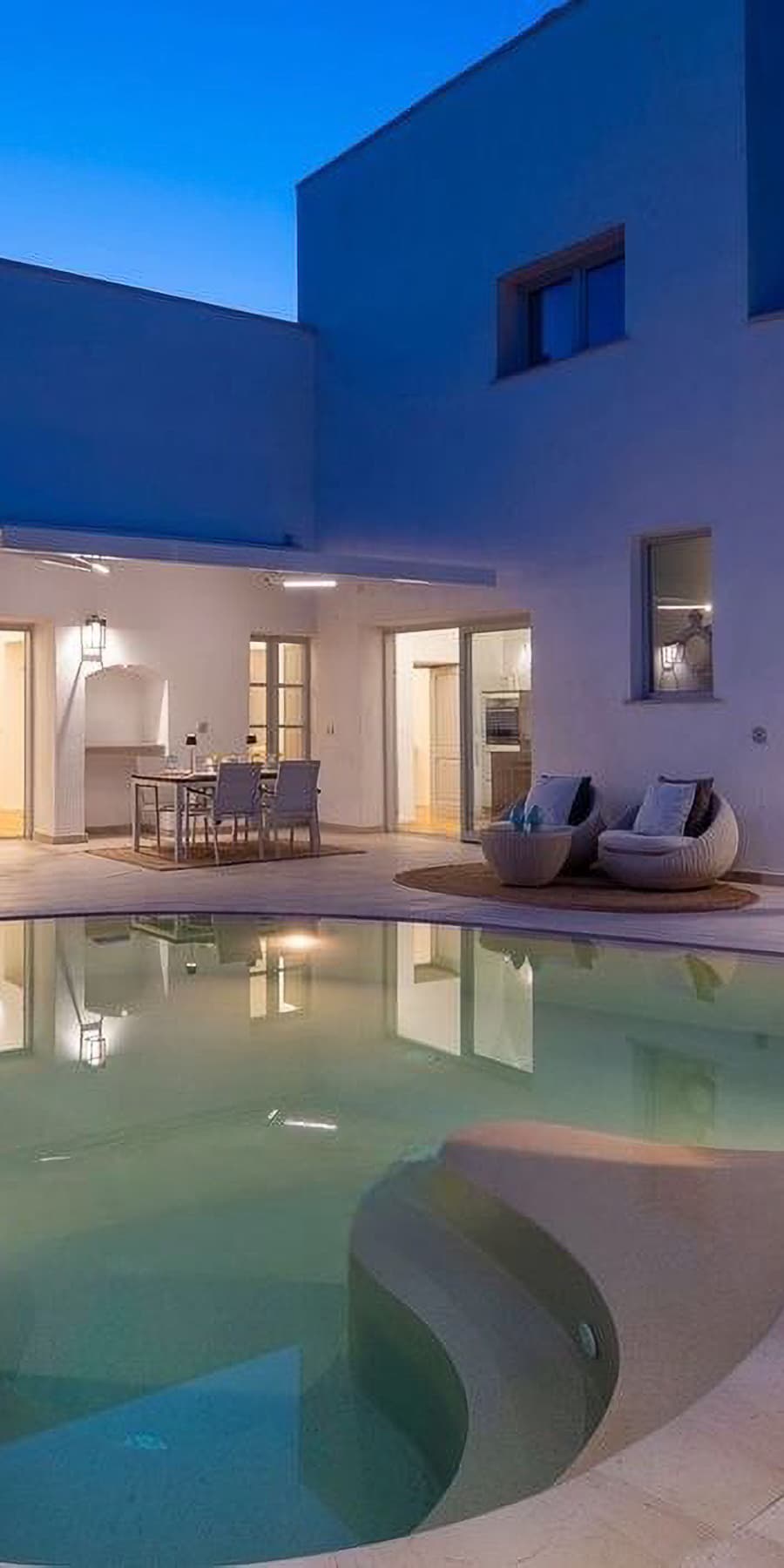 Casa indipendente a Ortelle: lusso nel cuore del Salento