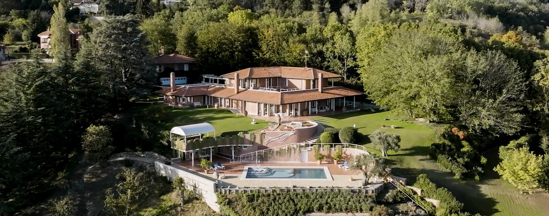 Spacious Villa with Pool in Revigliasco, Piedmont