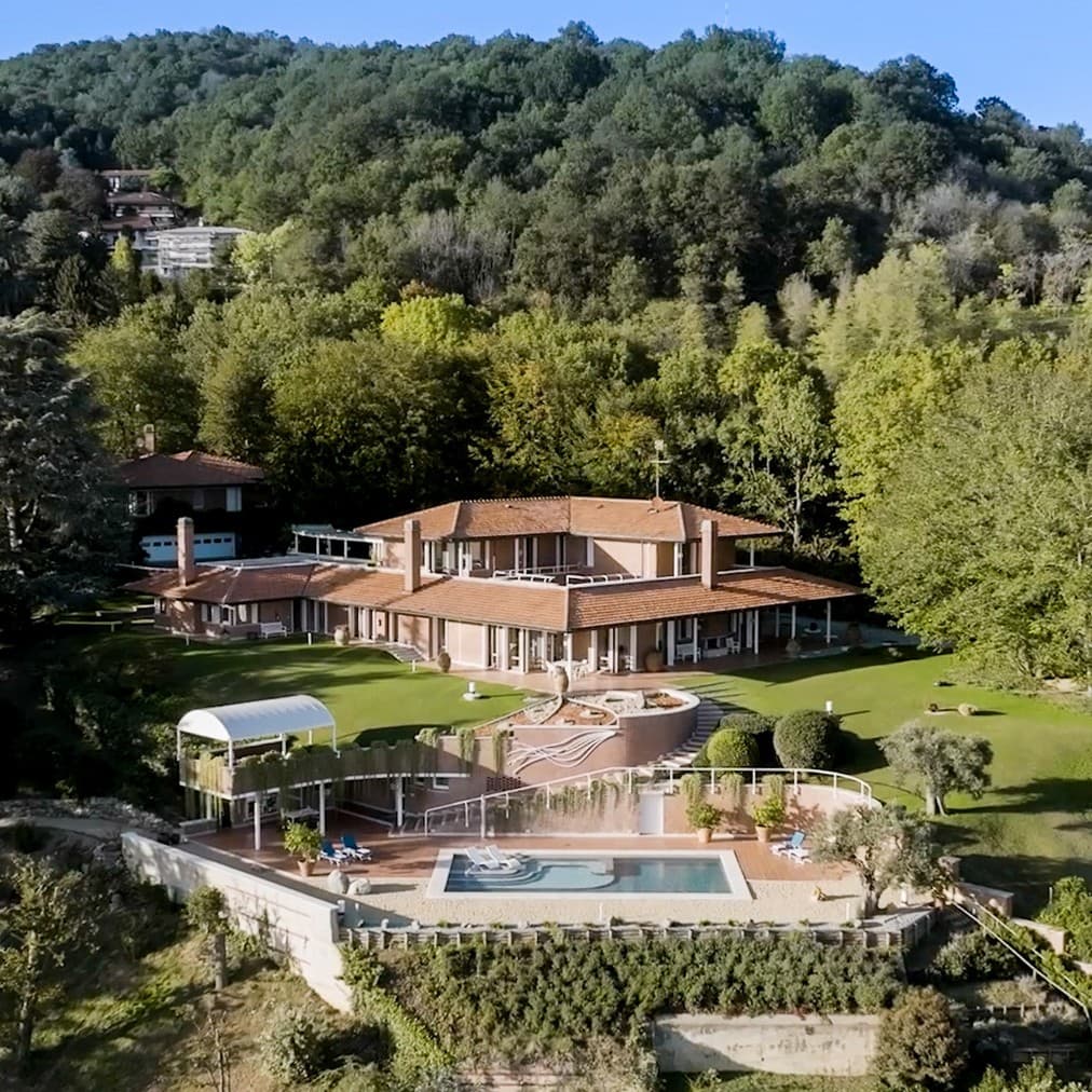 Charming Villa in Revigliasco, Piedmont