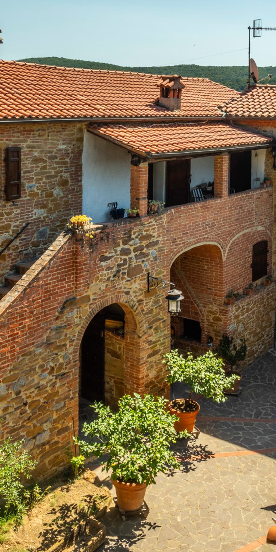 Rustic Country House in Charming Trequanda, Tuscany