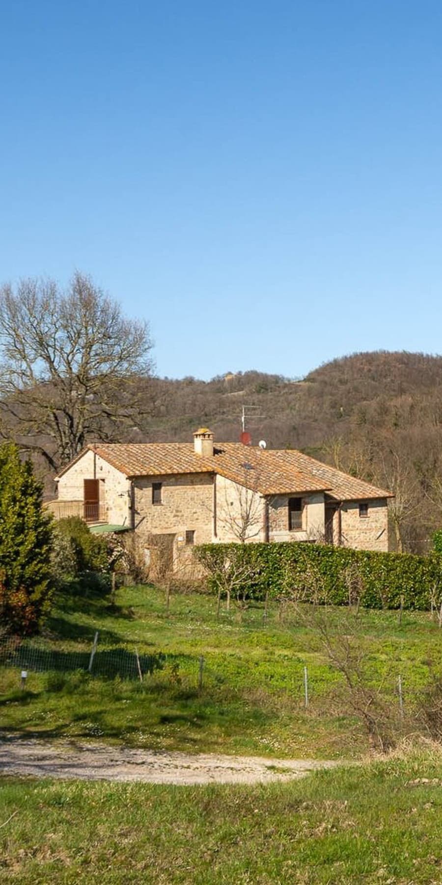 Charming Country House in Sarteano, Tuscany
