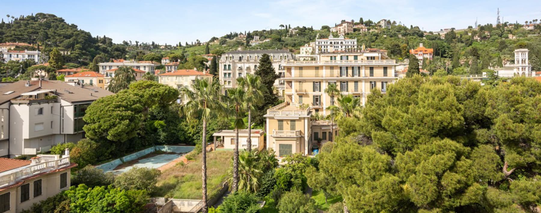 Appartamento elegante con vista a Bordighera, 87 mq