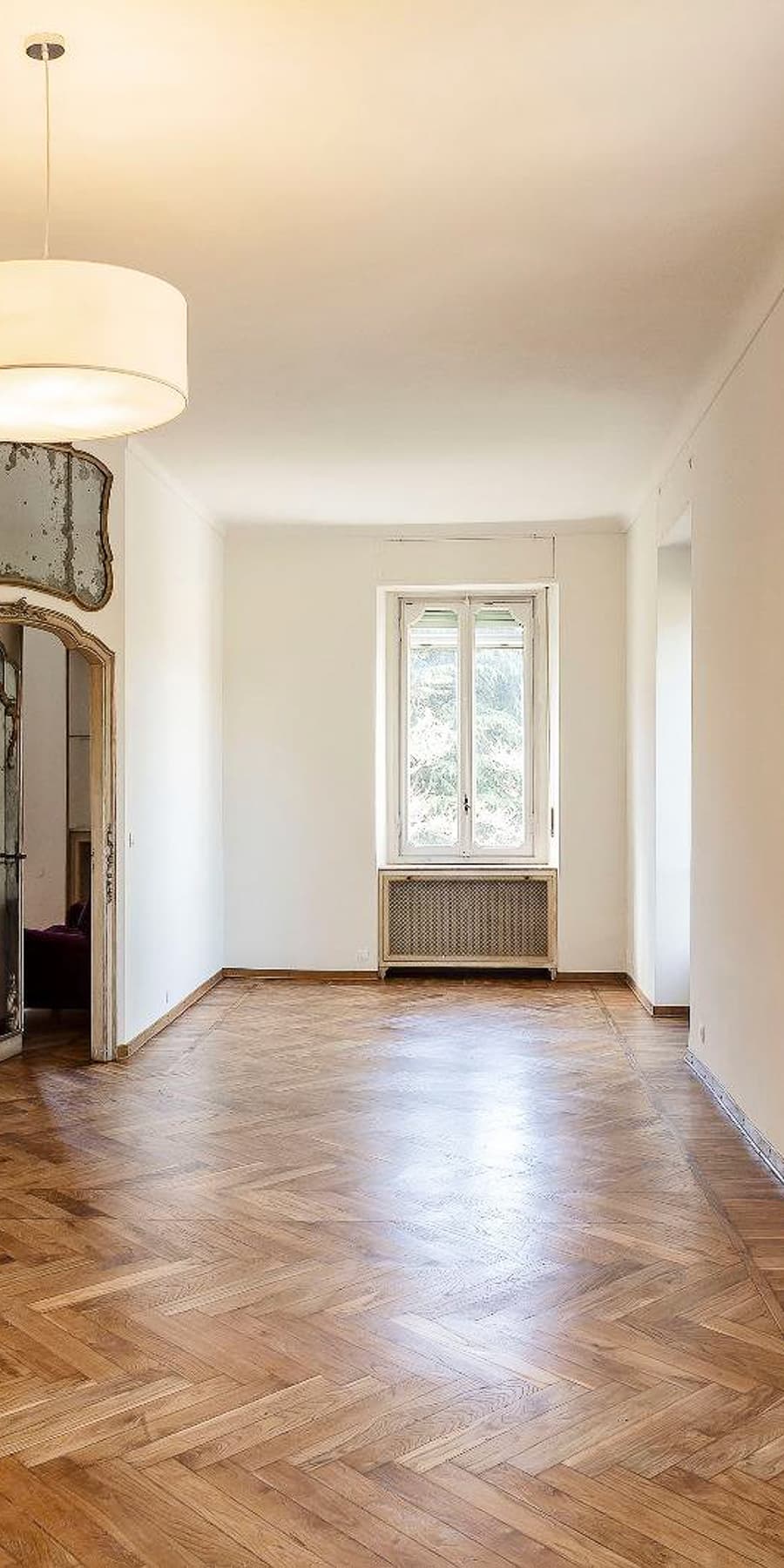 Elegant Torino Apartment in Historic Building, Piedmont
