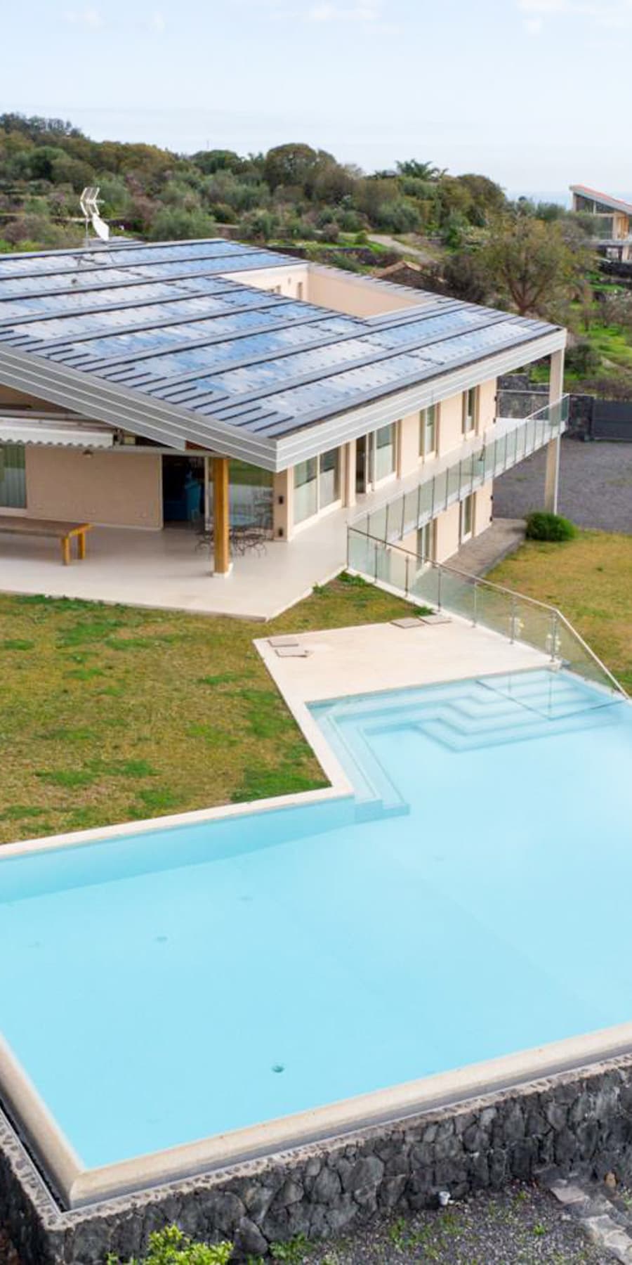 Villa di lusso con piscina ad Aci Castello, Sicilia