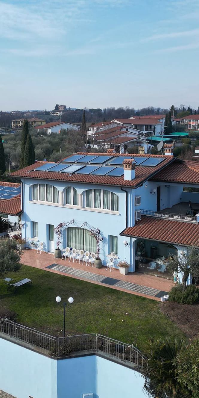 Villa in Moniga del Garda, Lake Garda, Lombardia