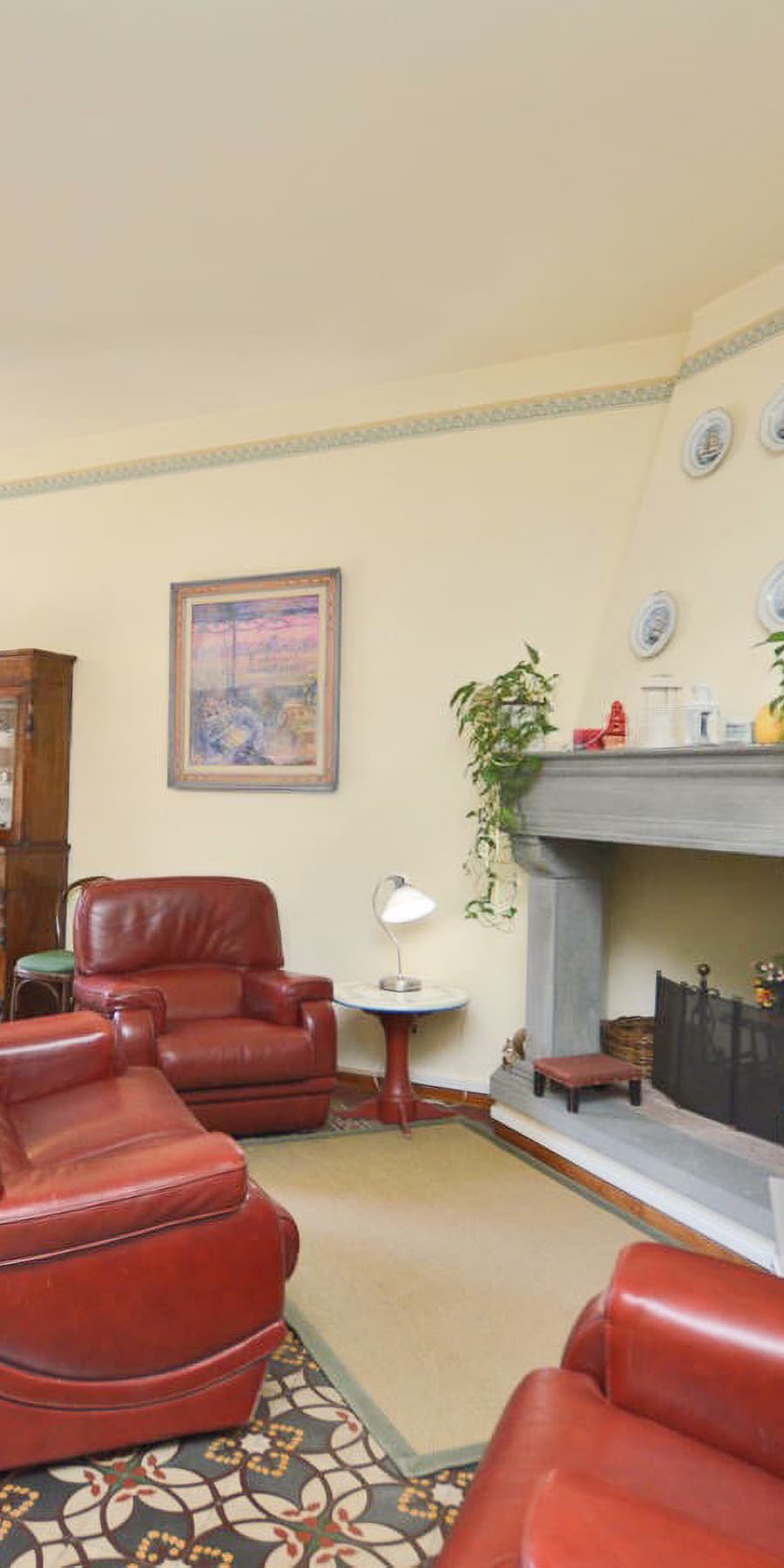 Historic Apartment in Lucca, Tuscany Charm