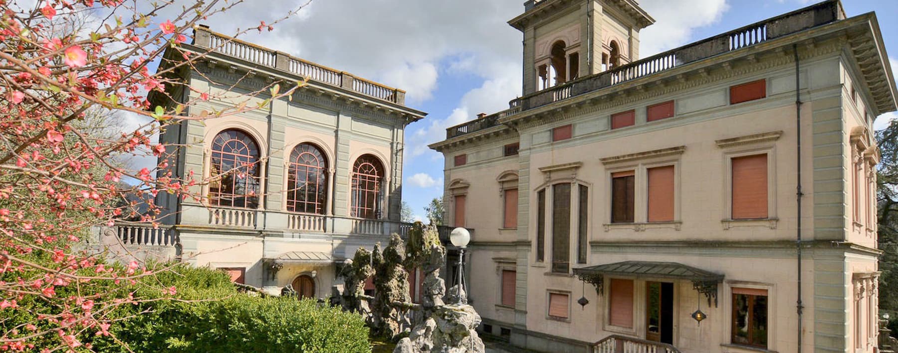 Art Déco Villa in Scenic Orzala, Tuscany