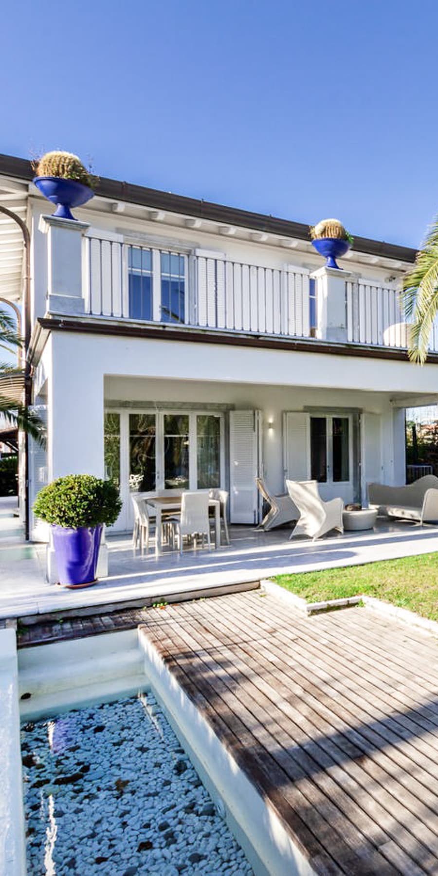 Elegant Villa with Pool in Forte dei Marmi, Tuscany