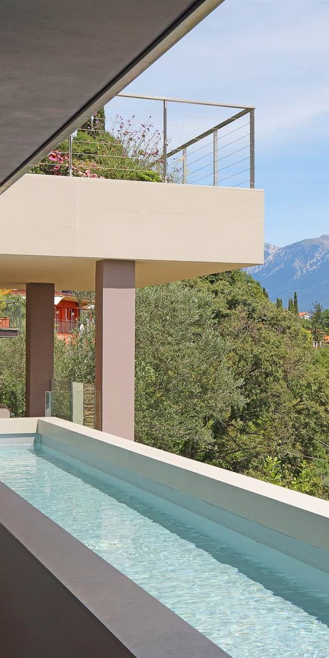 Villa by Lake Garda in Toscolano Maderno, Lombardy