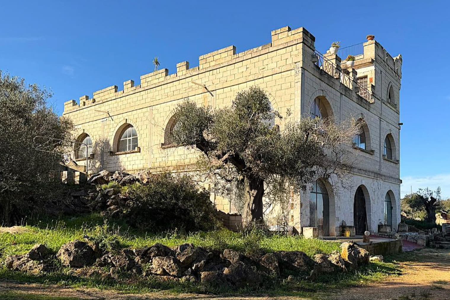 Charming Villa in Carovigno, Puglia's Heart