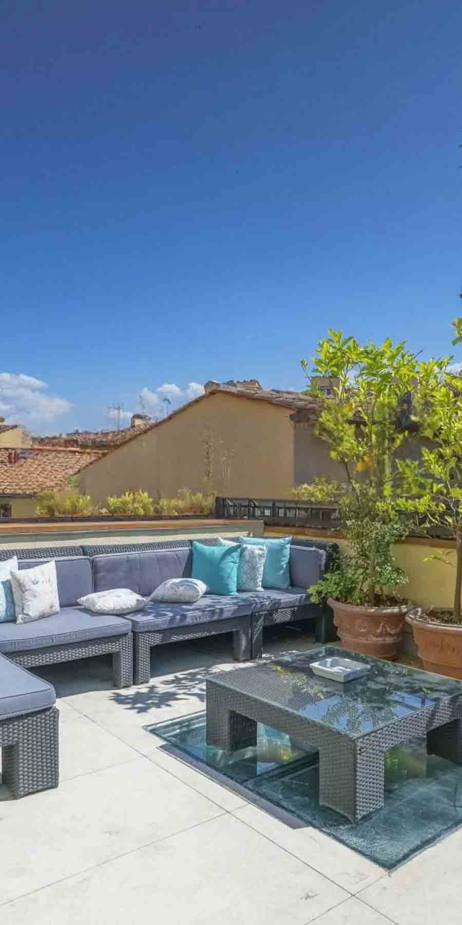 Attico di lusso con terrazze panoramiche a Firenze