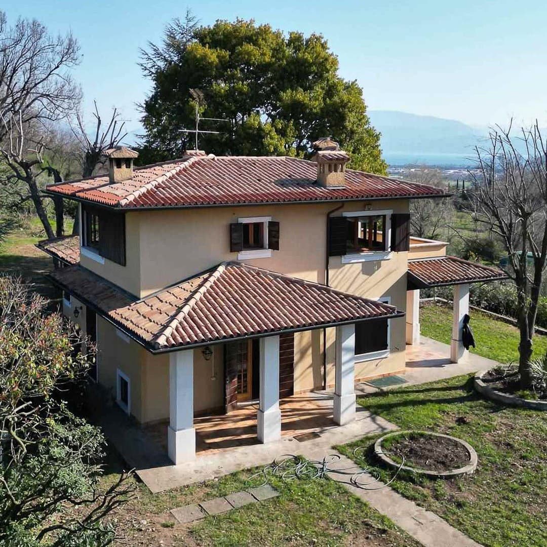 Charming Villa in Polpenazze, Near Lake Garda