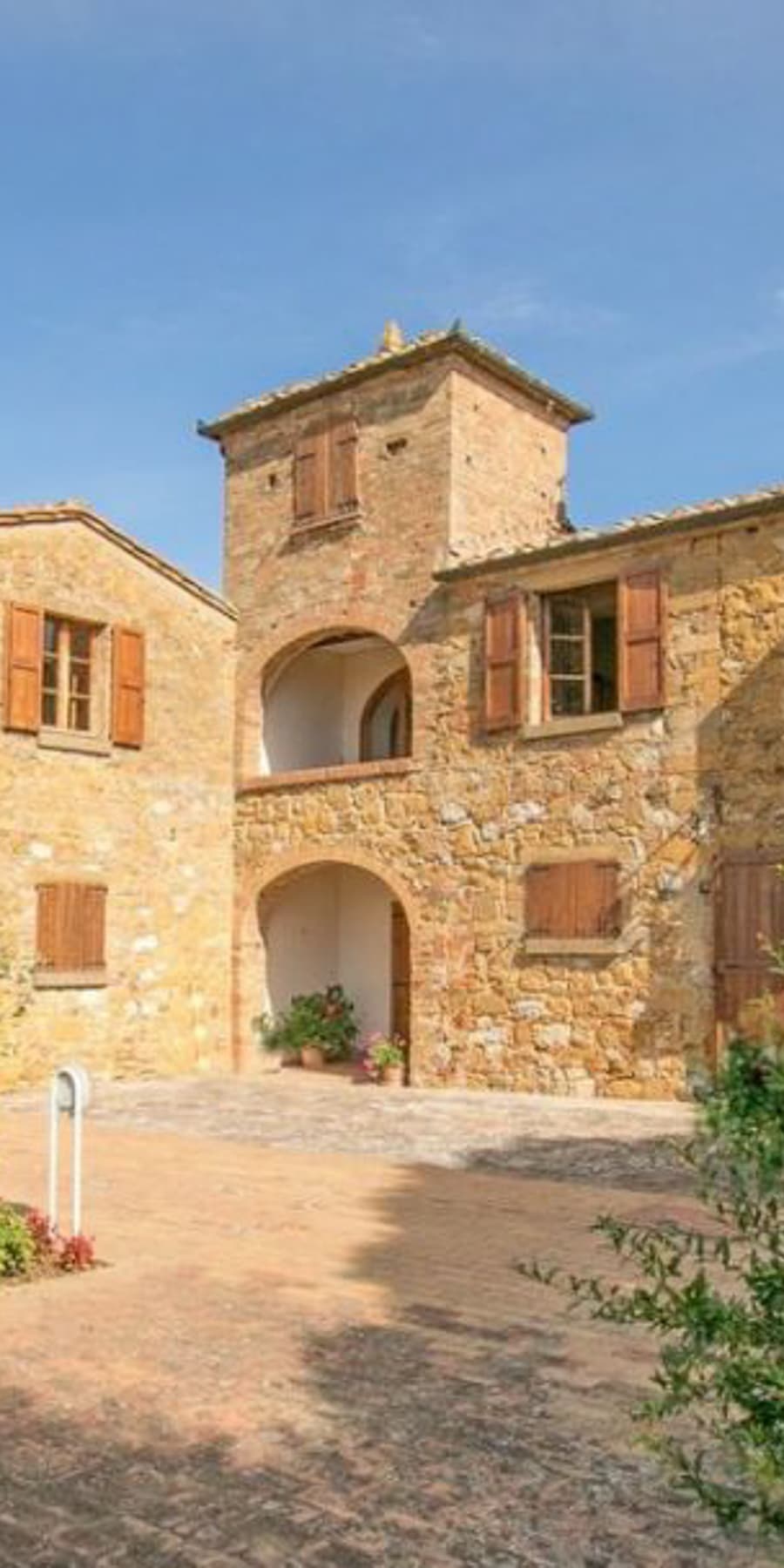 Casale di 700 mq nella splendida campagna toscana