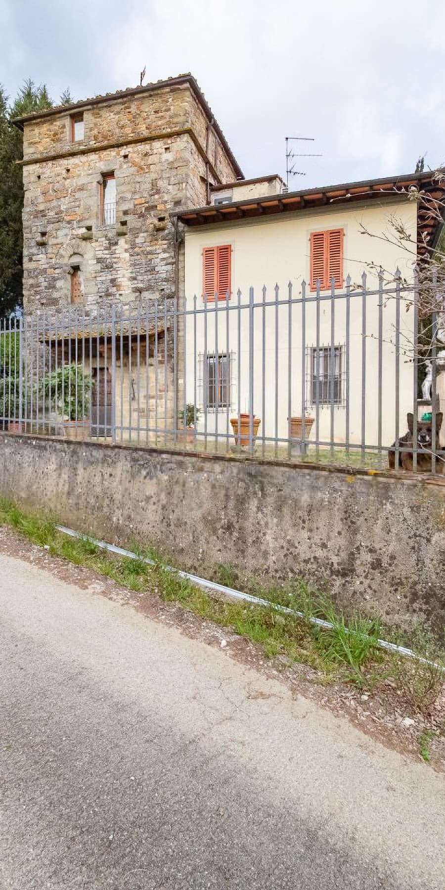 Casale esclusivo nelle colline di Pontassieve, Toscana