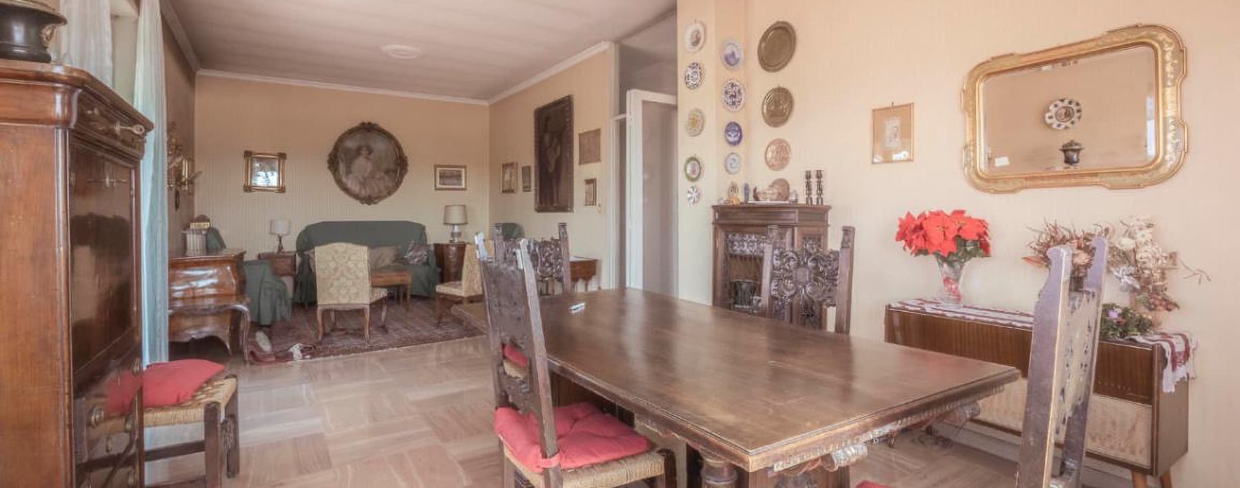 Penthouse in Torino, Piedmont with Stunning Views