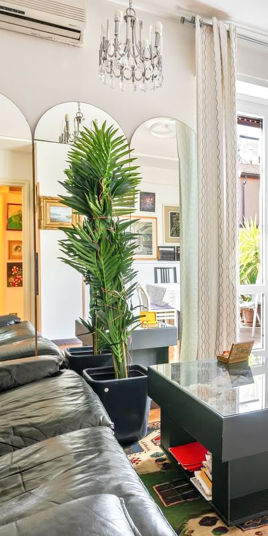 Modern Apartment in Milan, Lombardia