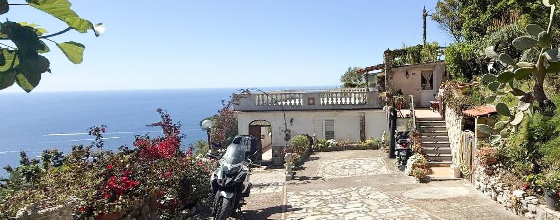 Detached House in Scenic Massa Lubrense, Campania