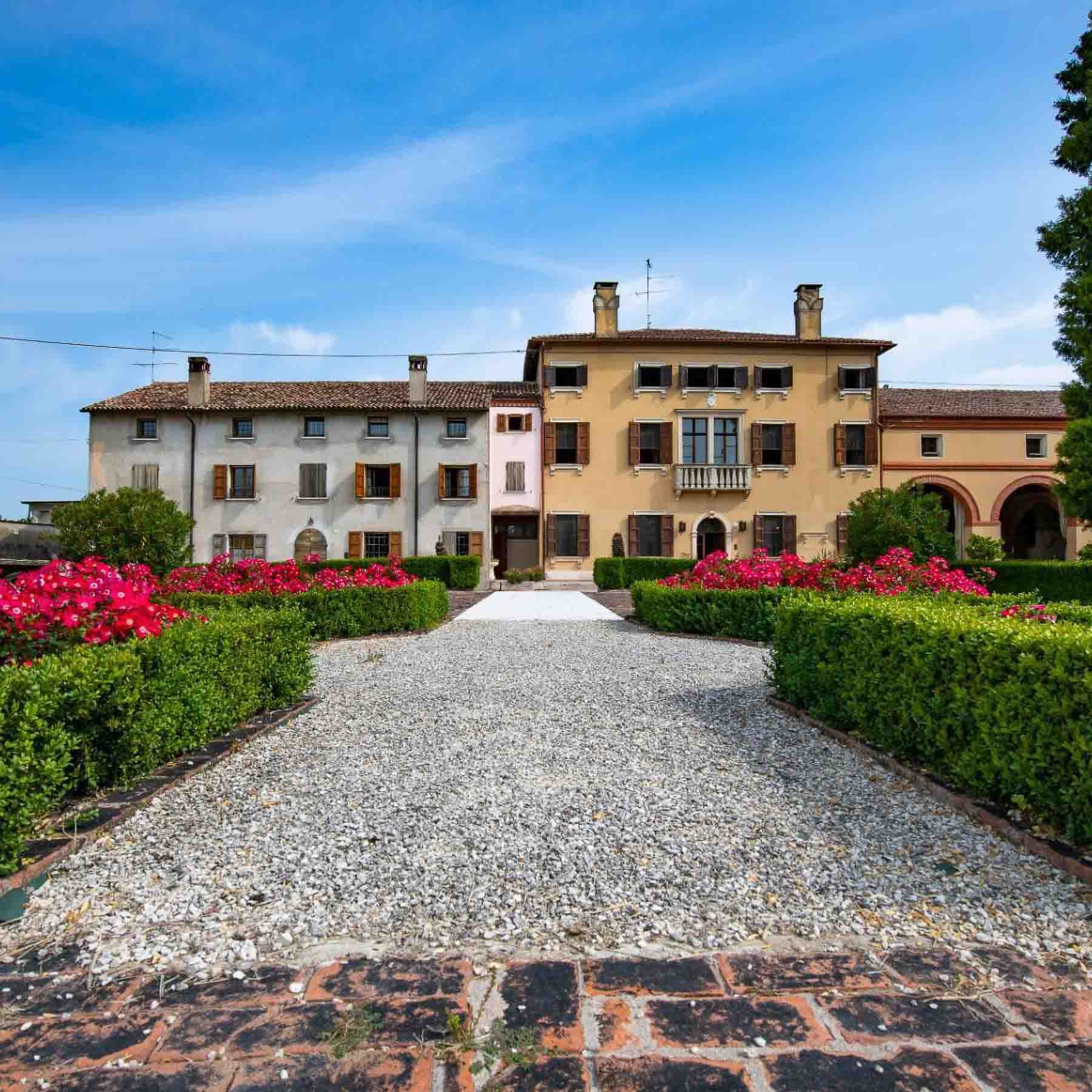 Villa storica con piscina a Sorgà, Verona