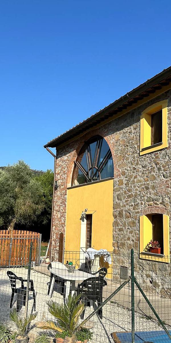 Casale in pietra a San Giuliano Terme, 800 mq