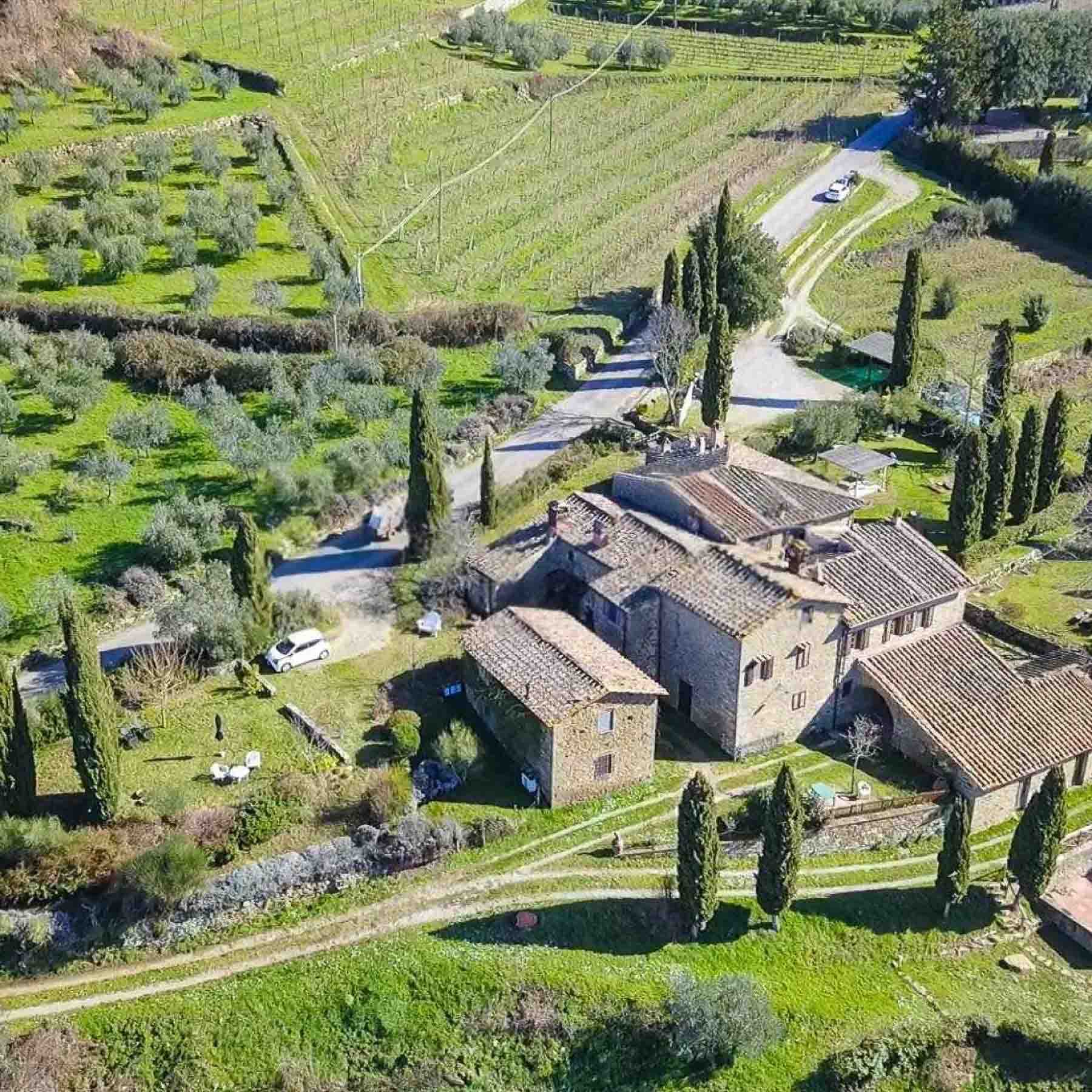 Colonica a Greve in Chianti, cuore della Toscana